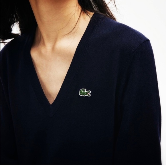 Lacoste 100% Cotton V-Neck Sweater 🖤 - Picture 6 of 6